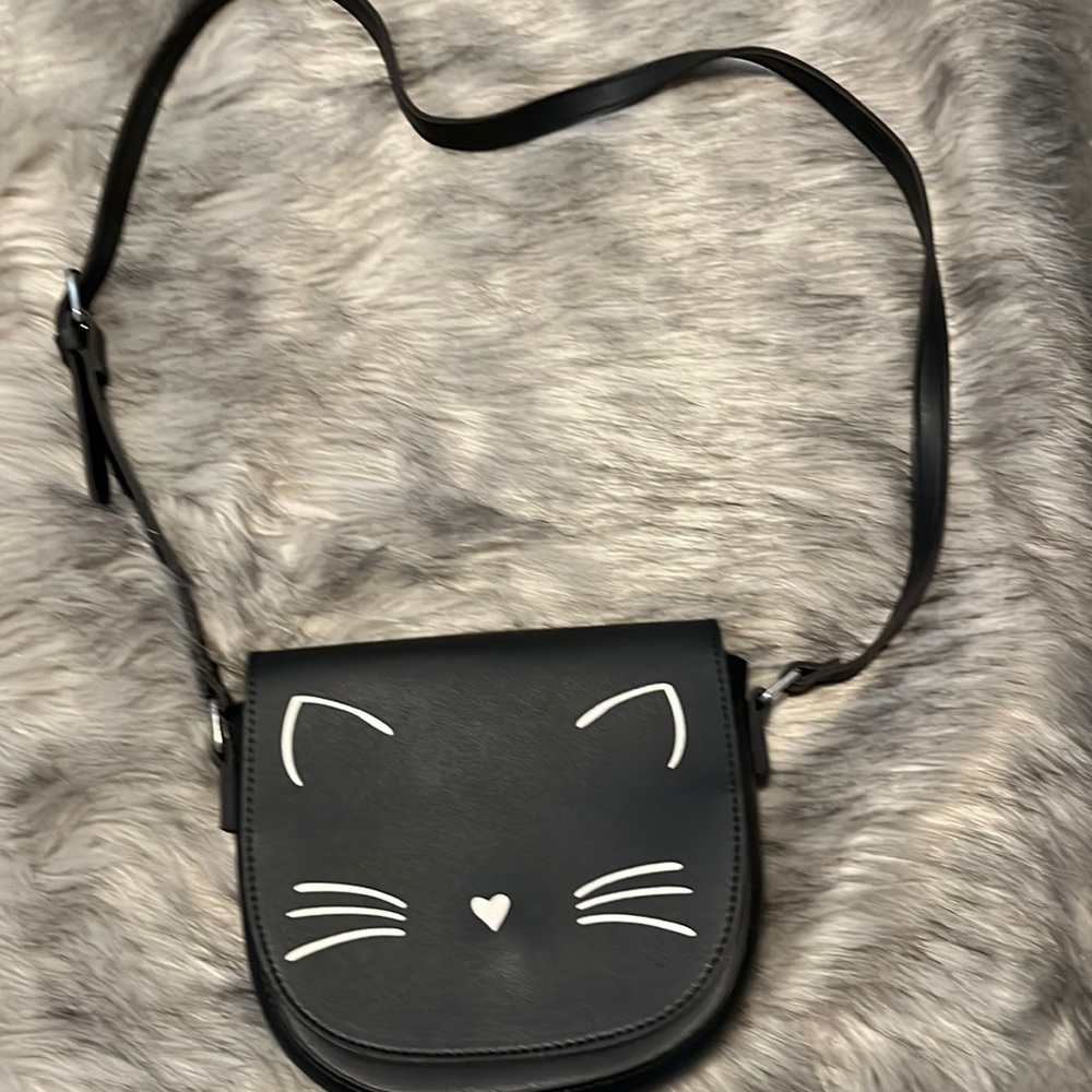 Black kitty cat face design shoulder strap bag. Brand new. Never used. 8 x 7
